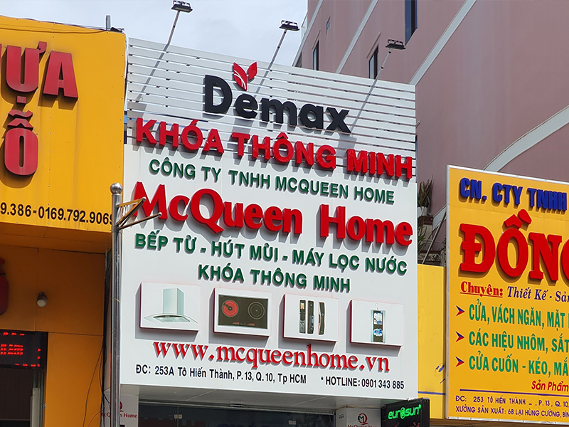 McQueen-Home-Q10-1